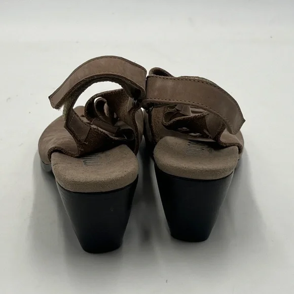 Munro Tan Heels with Perforated Design - Picture 7 of 9